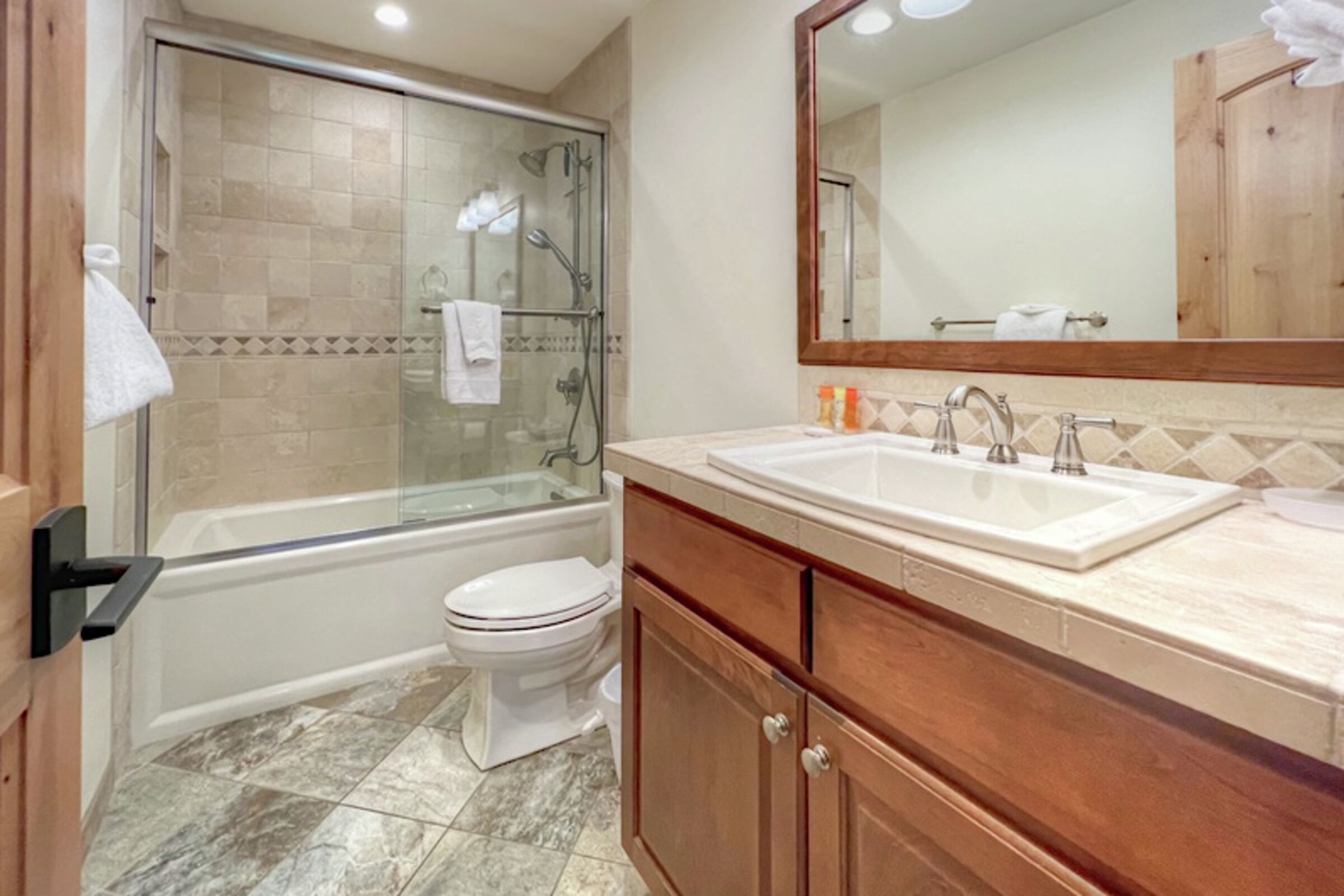 #L1 - Master Ensuite Bathroom