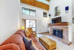 #427 - Living Room