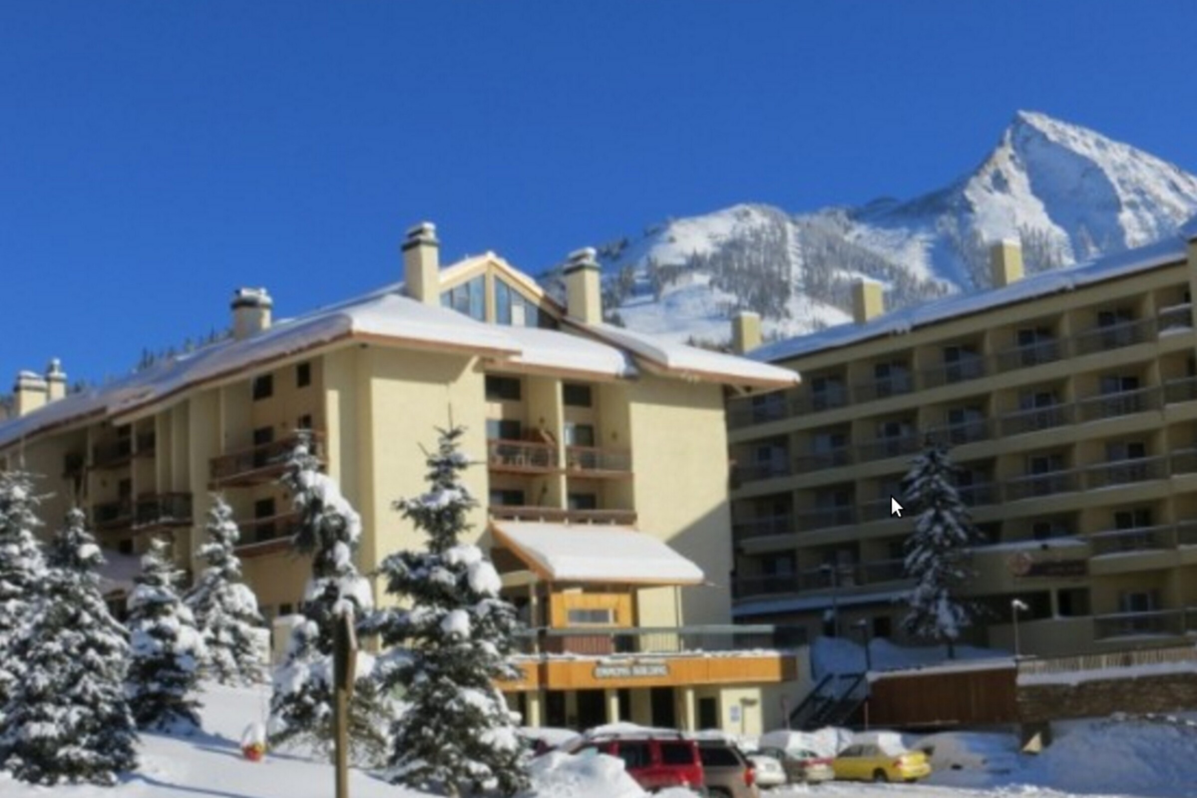 Emmons Condominiums