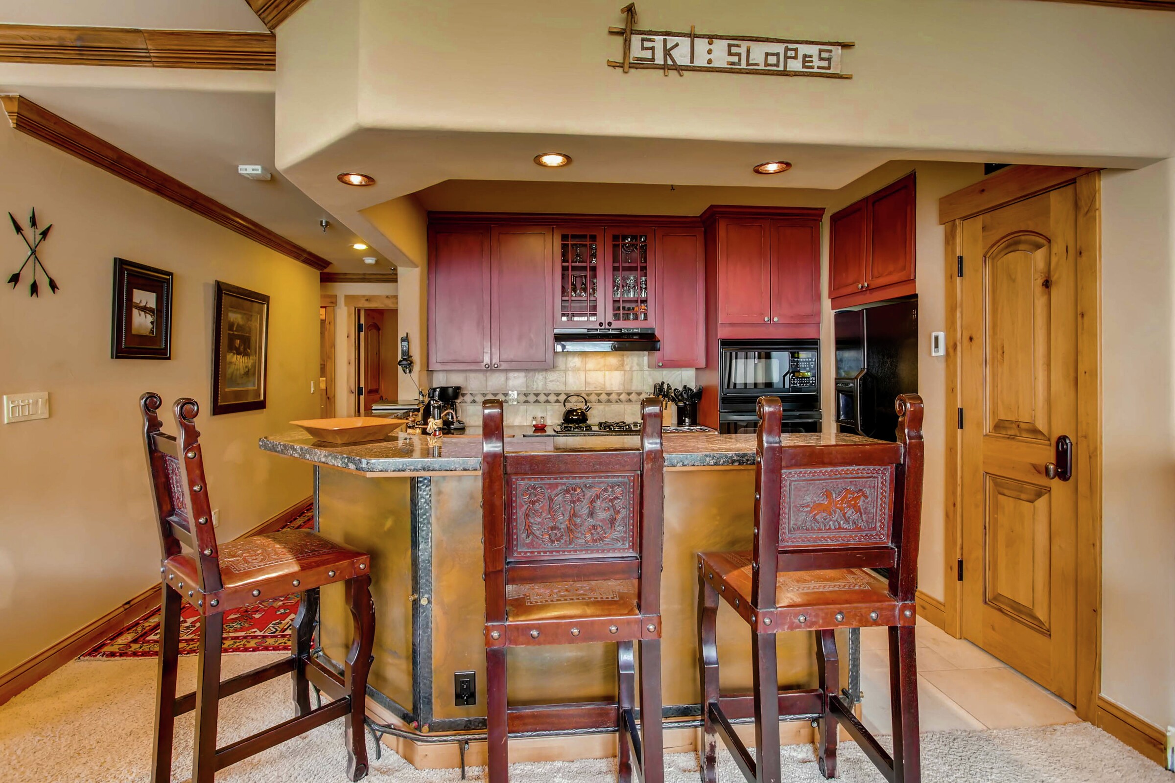 2 Bdrm 2 Bath - Kitchen