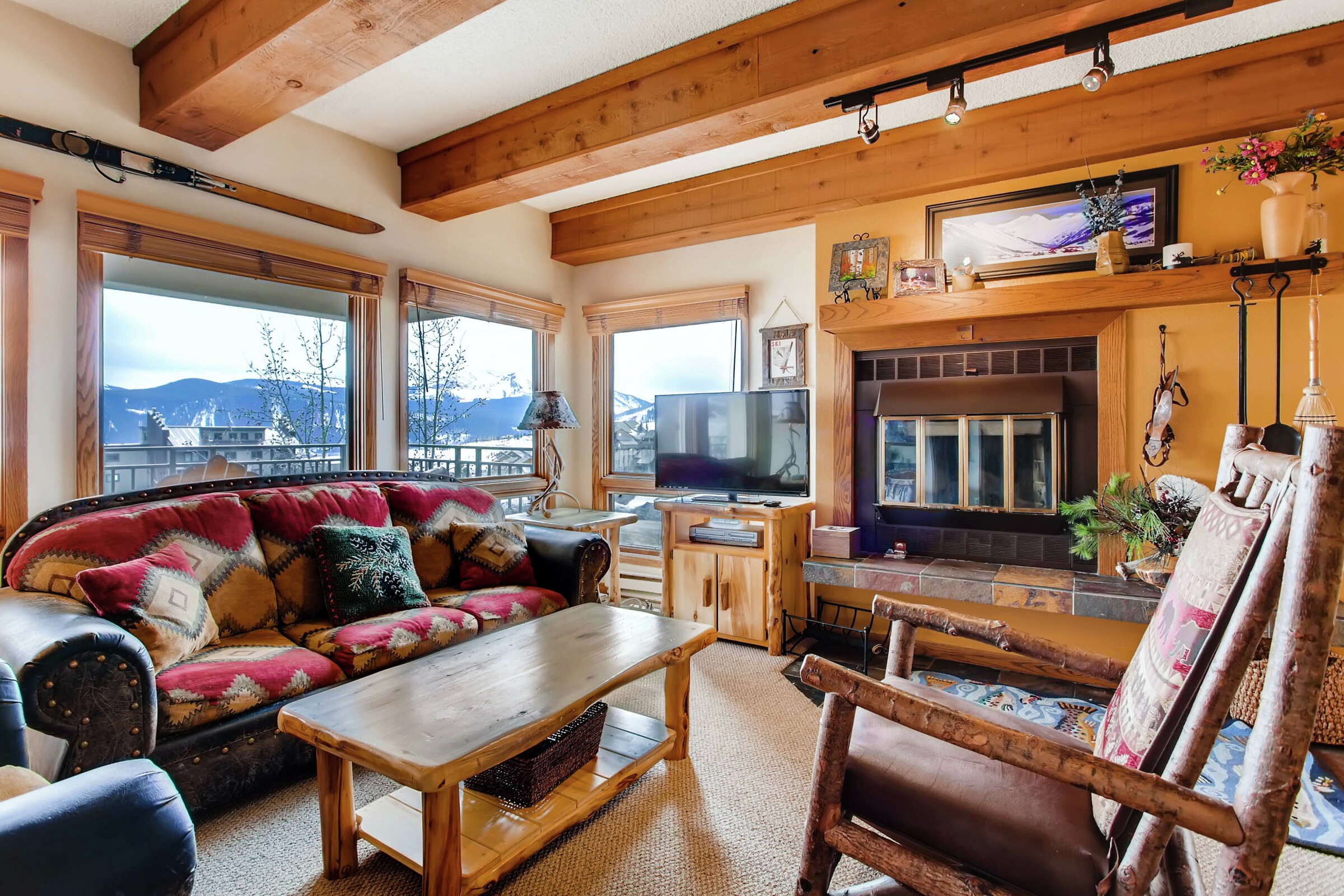3 Bdrm 3 Bath - Living Room