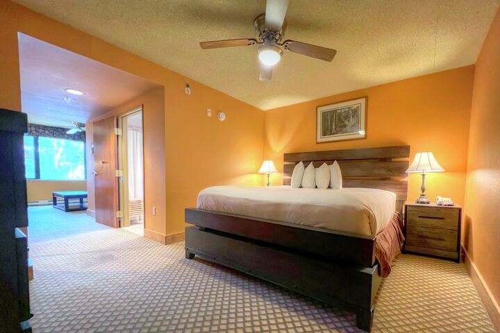 #372 - Studio Sleeping Area