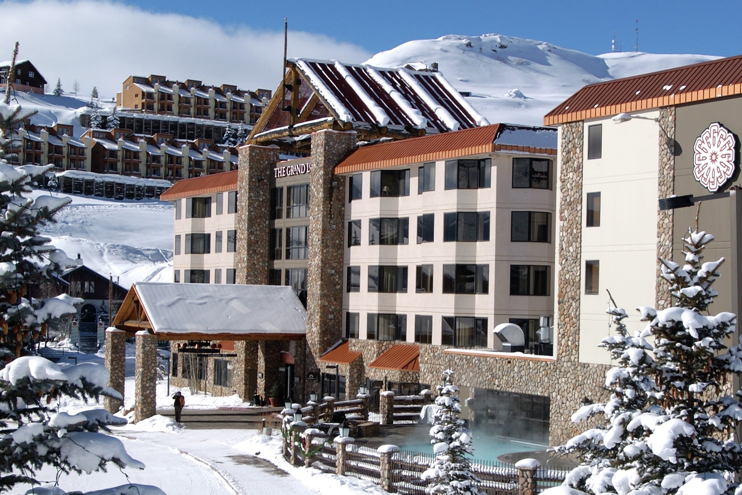 Grand Lodge Crested Butte