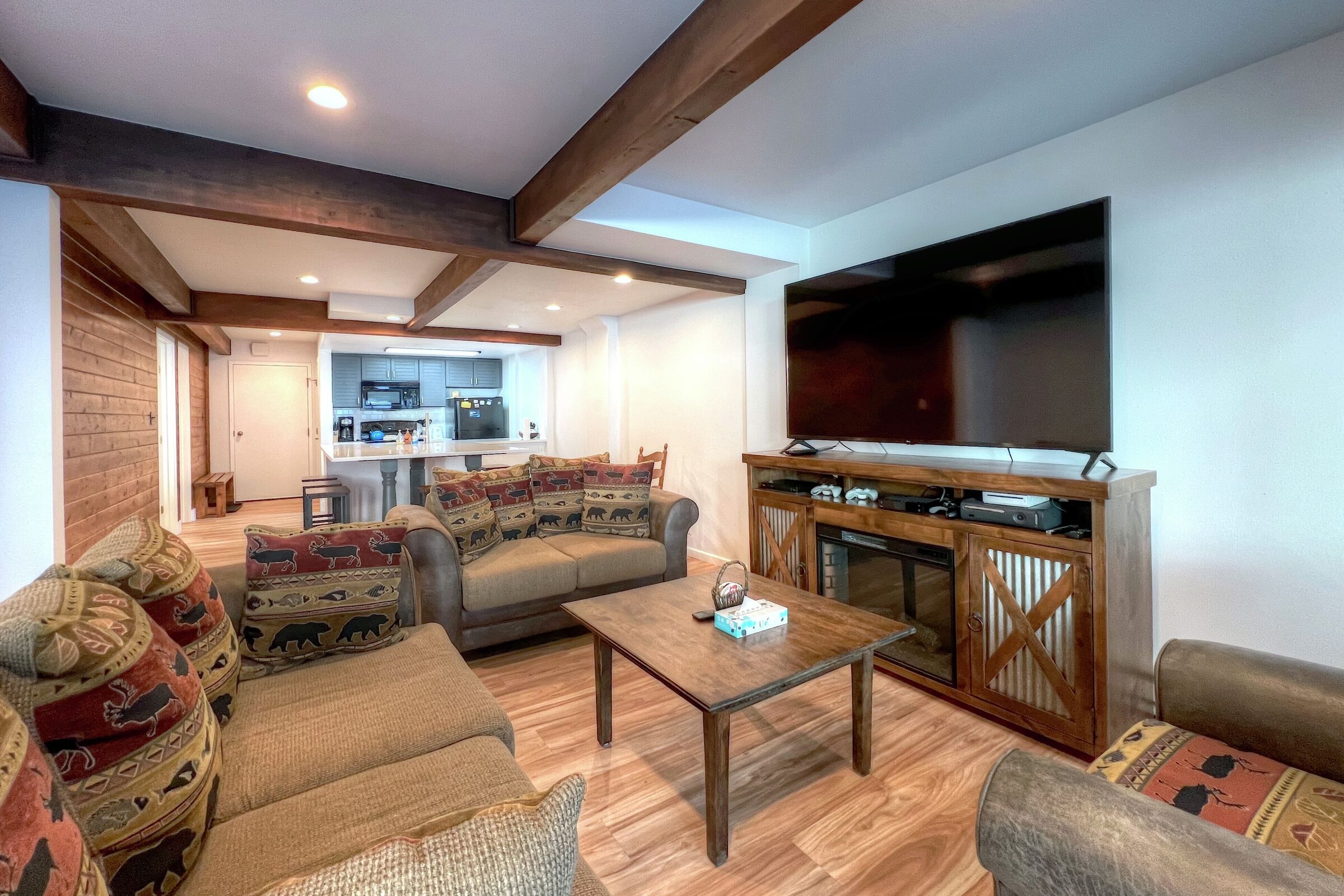 #101 - Living Area