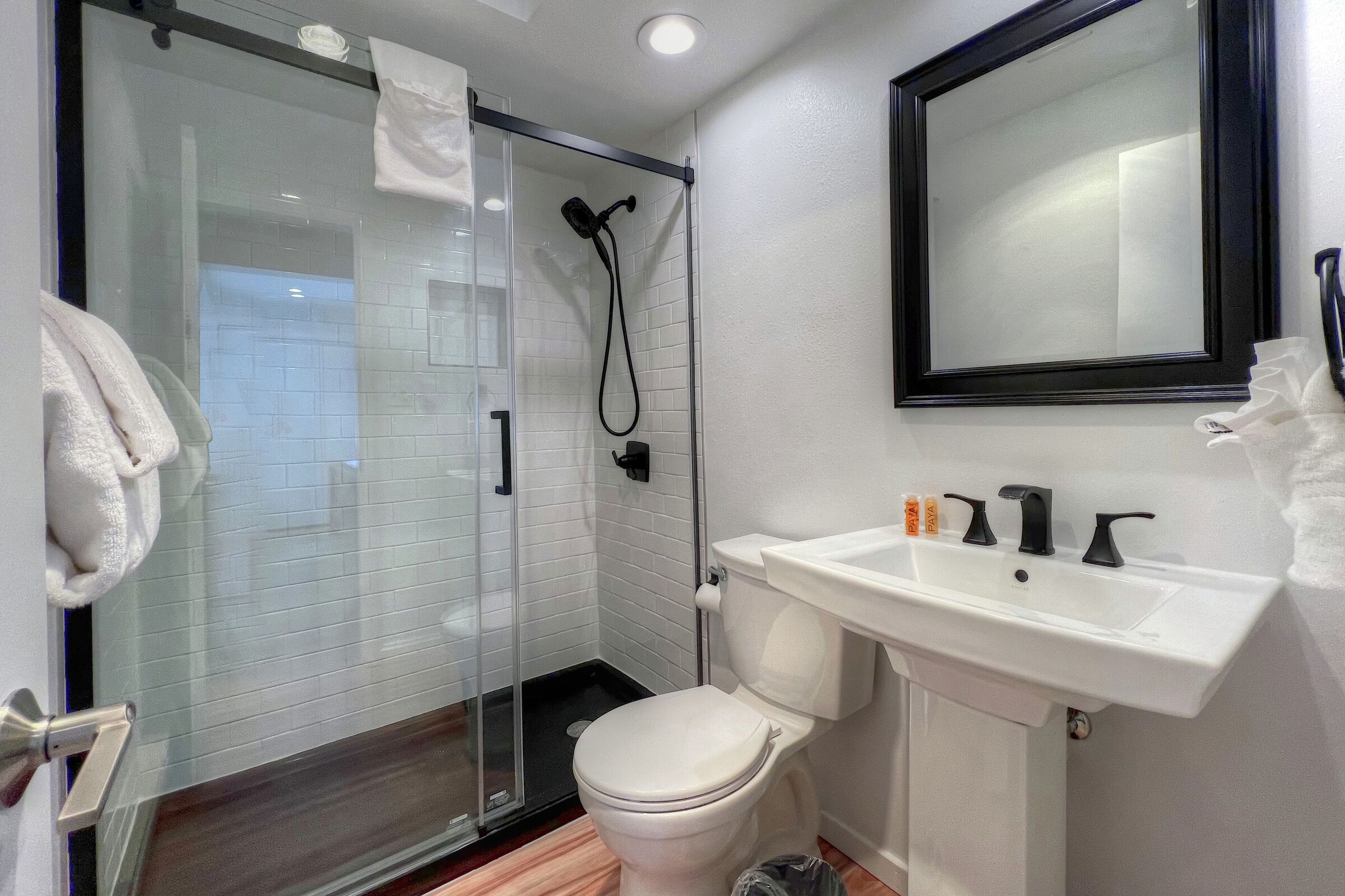 #101 - Master Ensuite Bathroom