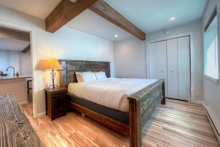 #101 - Master Bedroom