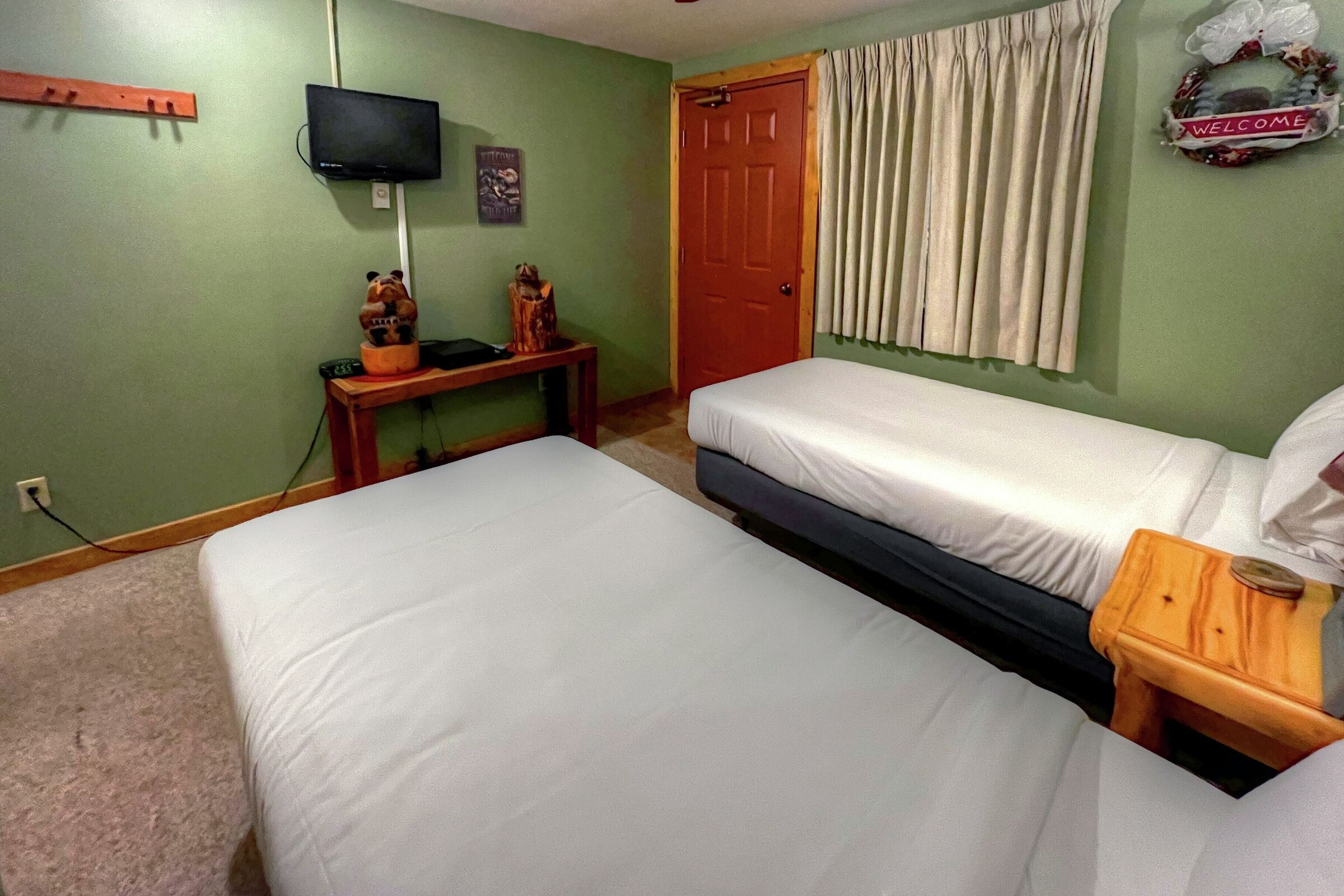 #233 - Bedroom