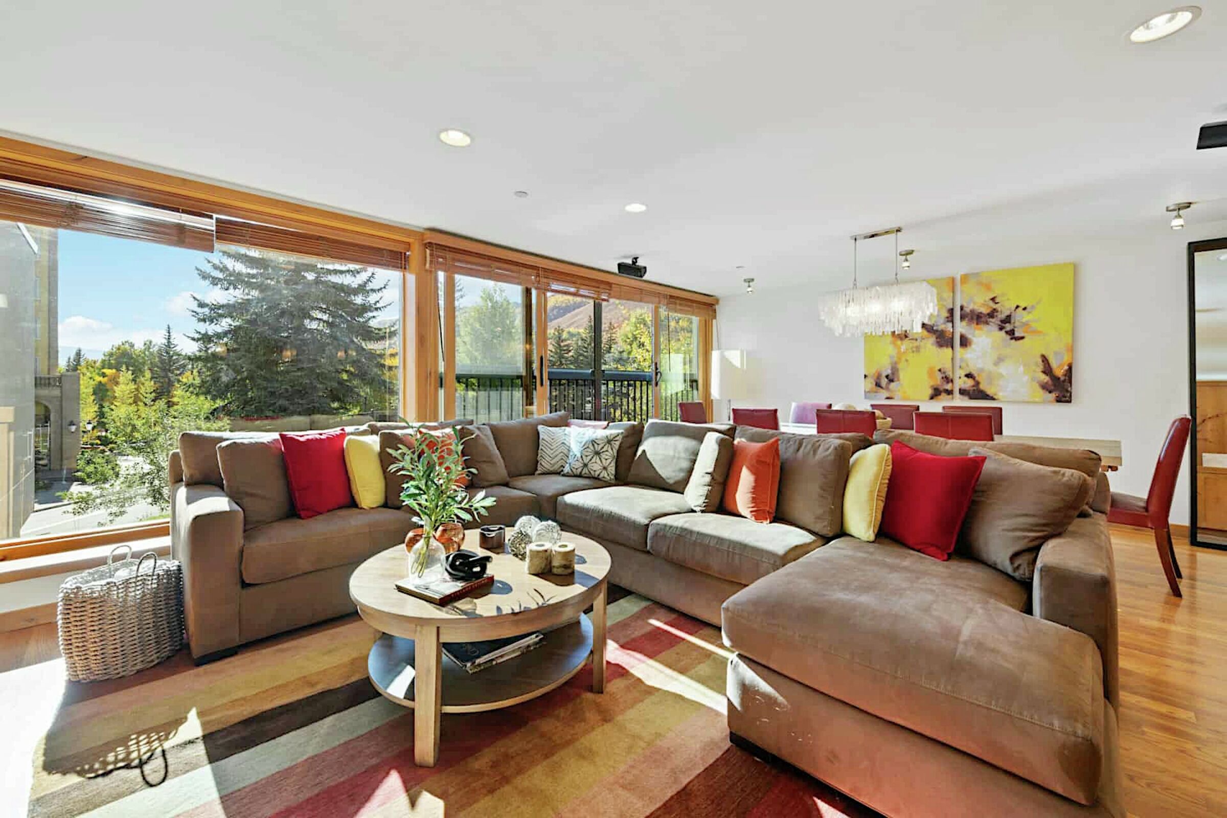 #109 - Living Room
