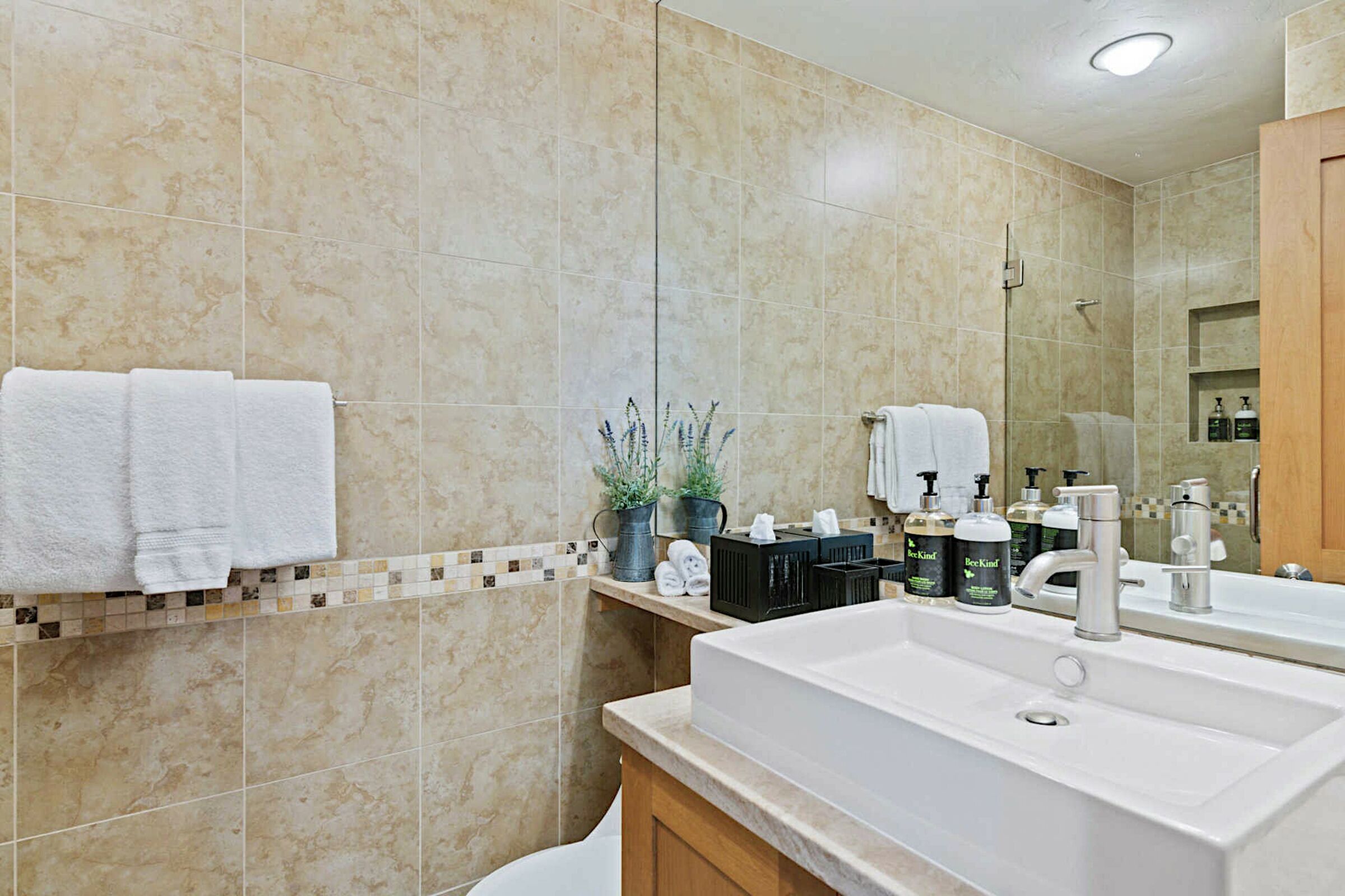 #109 - Ensuite Bathroom