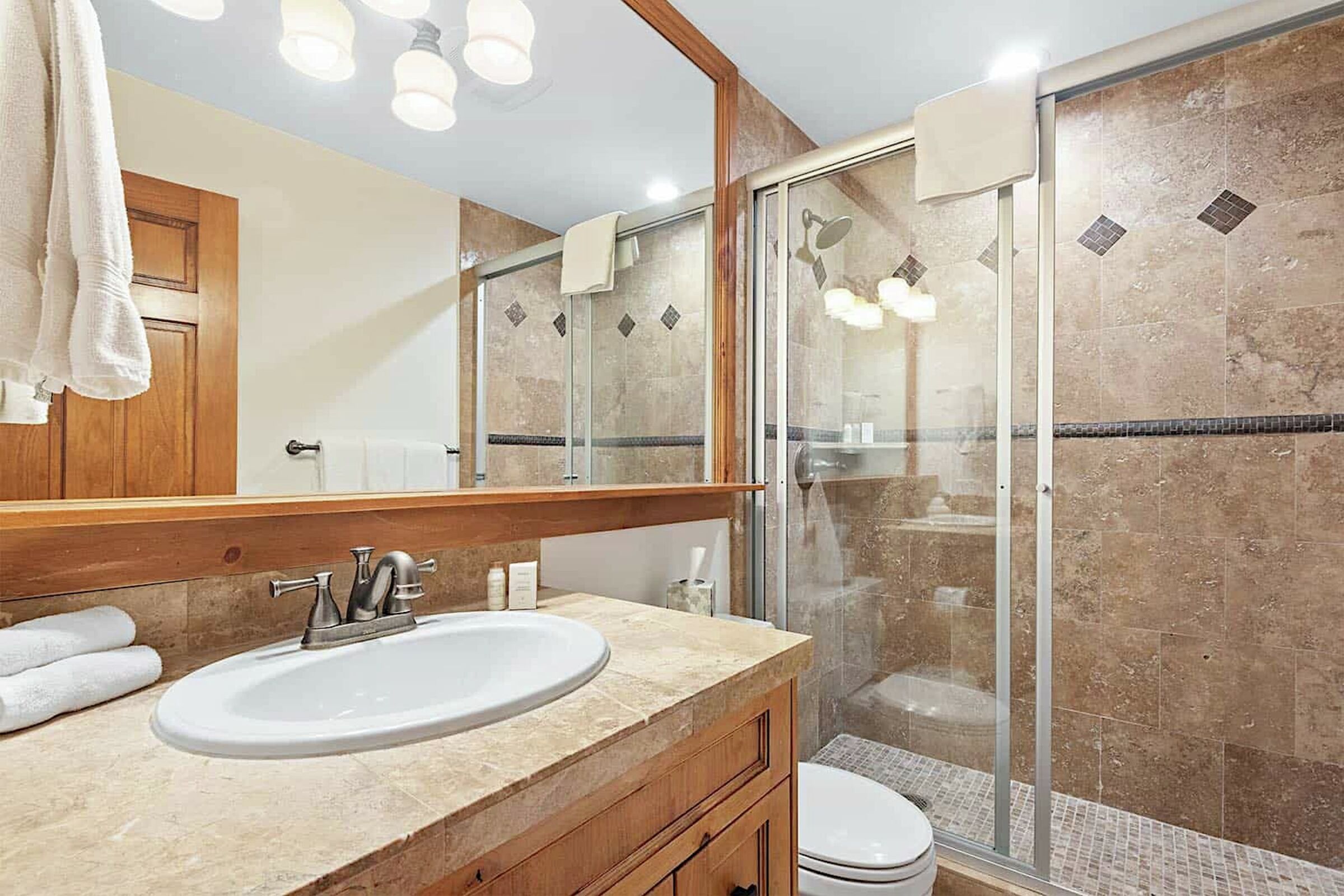 #317 - Master Ensuite Bathroom