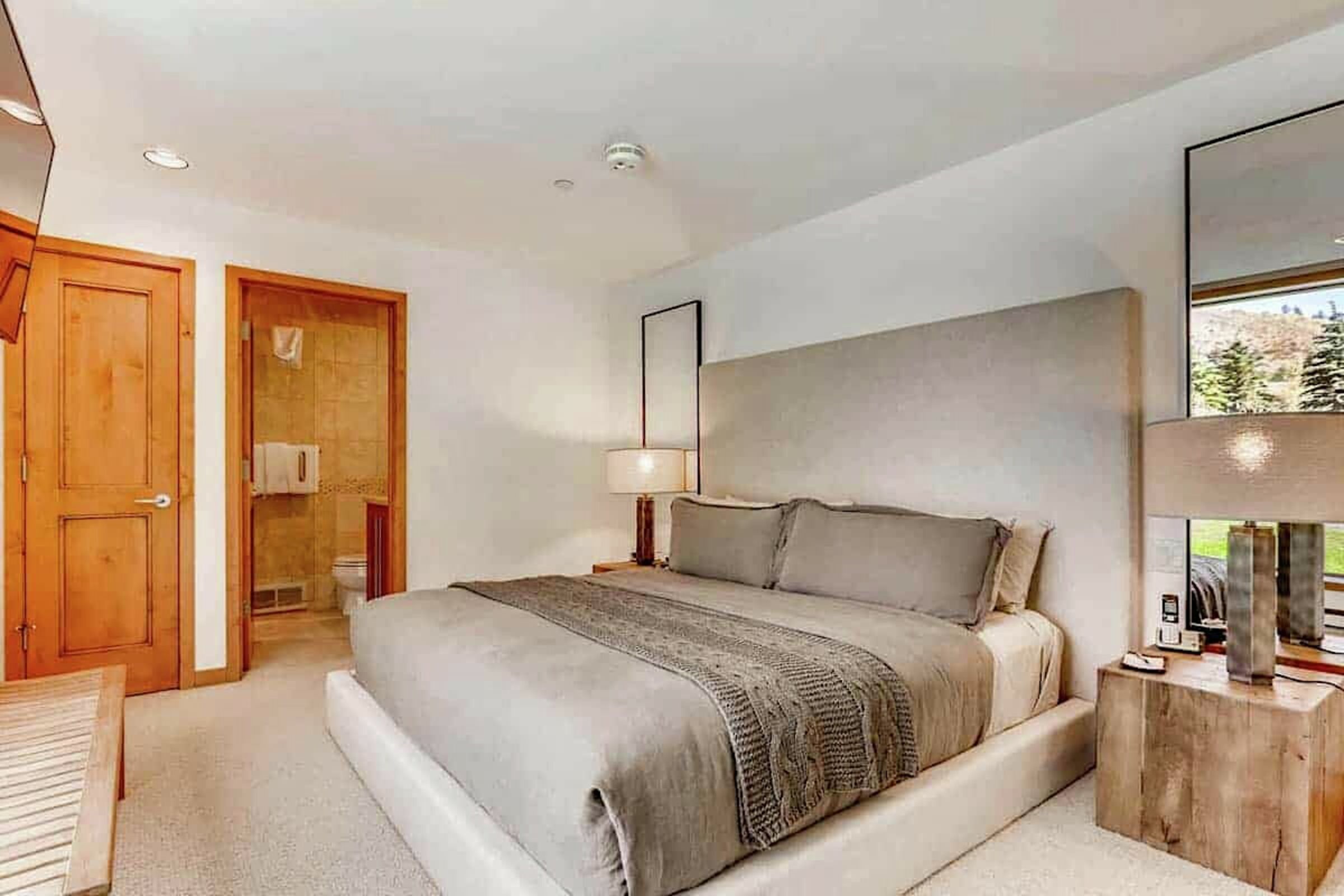 #326 - Bedroom