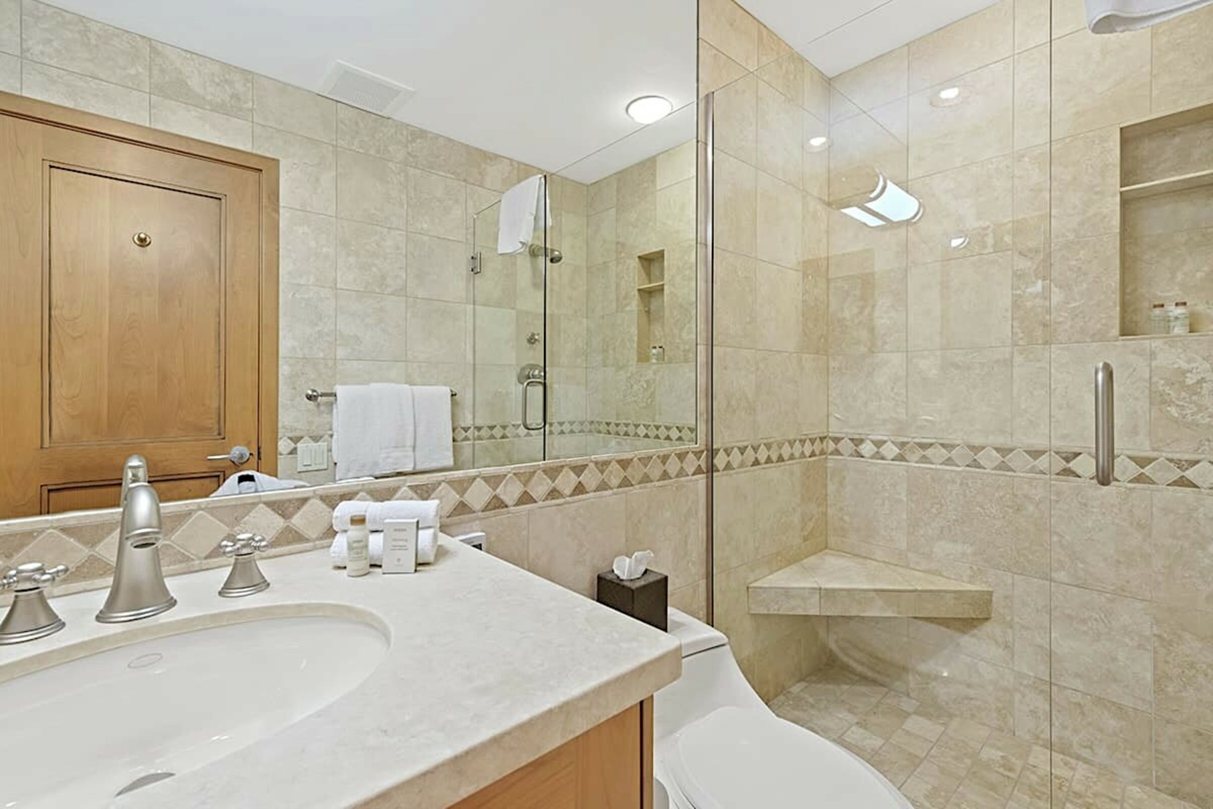 #326 - Bathroom