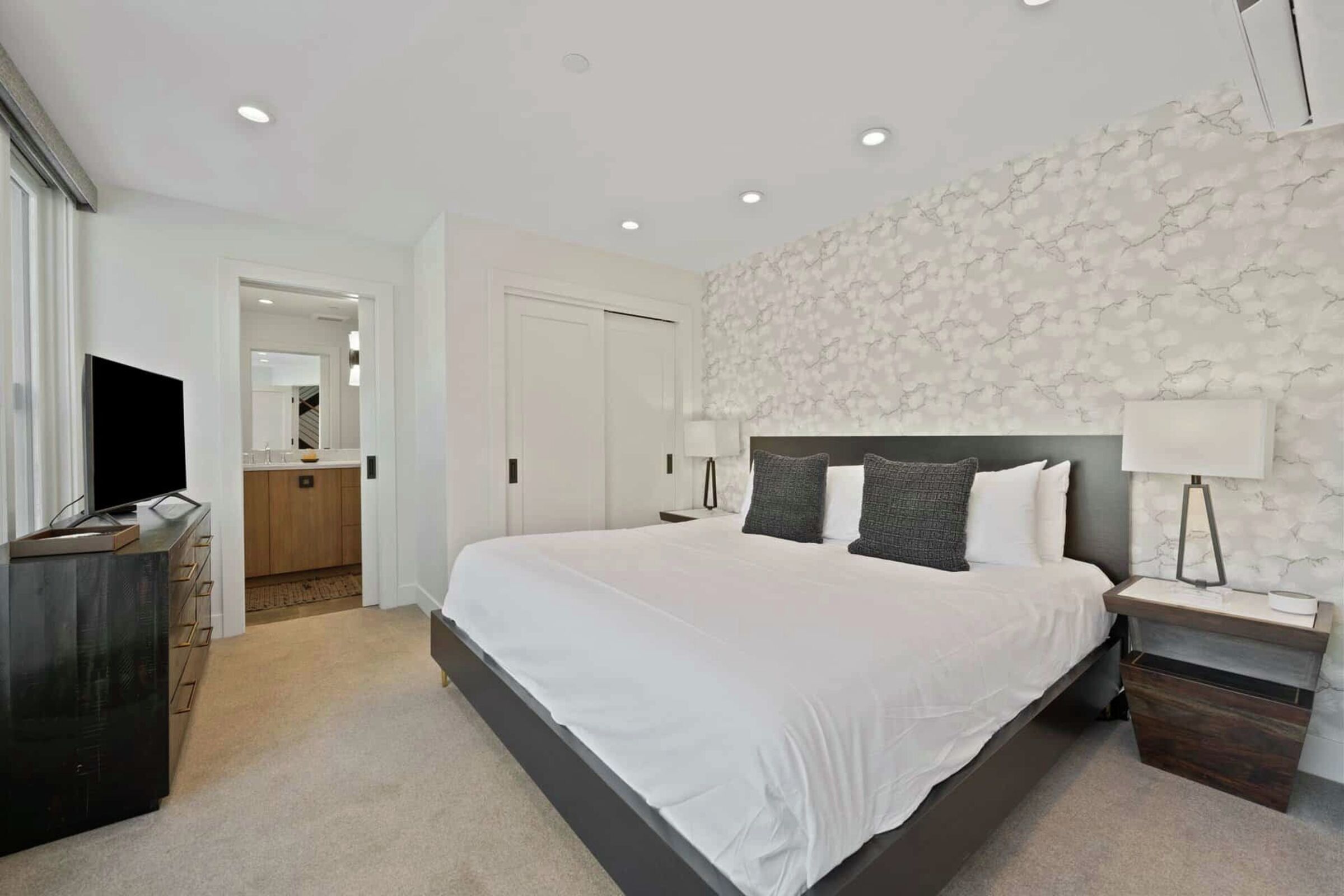 #510 - Master Bedroom