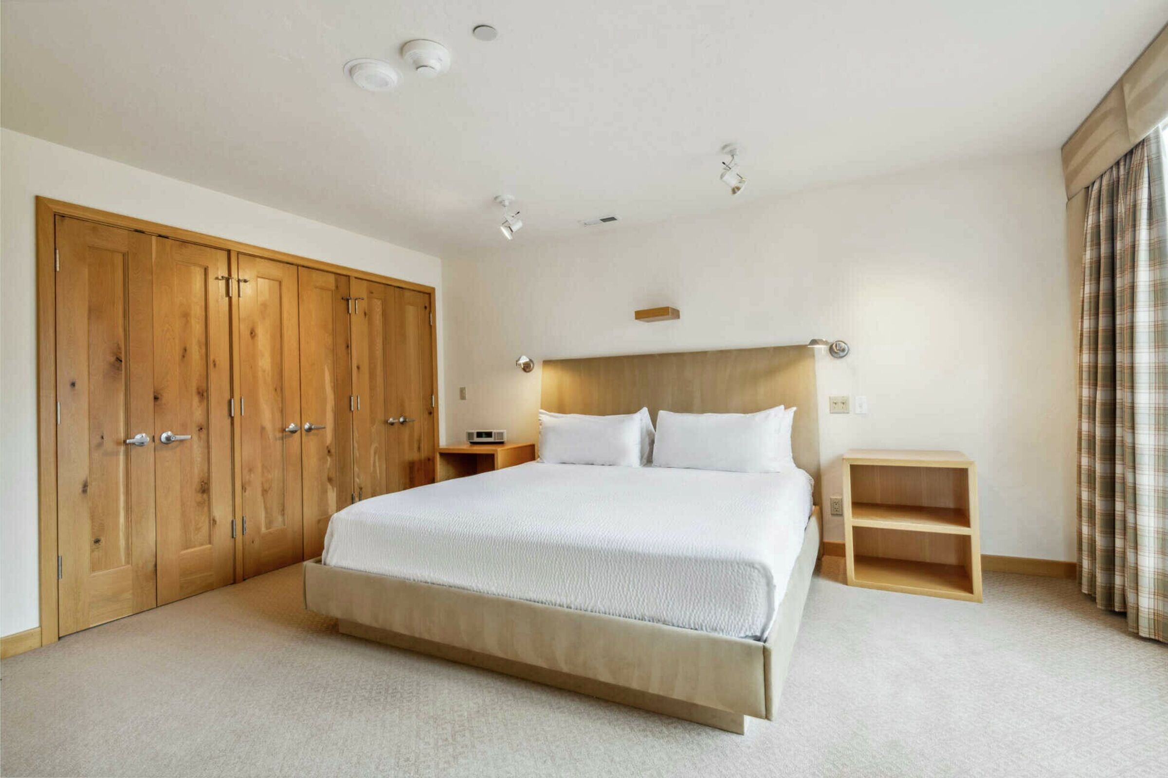 #503 - Master Bedroom