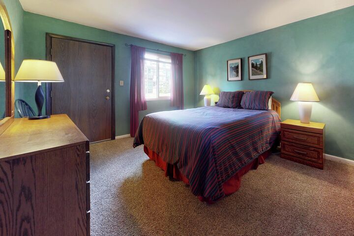 #E115 - Master Bedroom