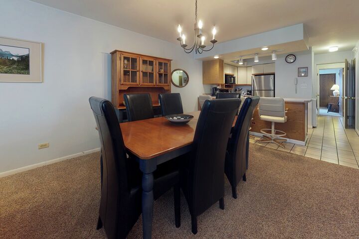 #E115 - Dining Area & Kitchen
