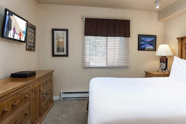 #102 - Master Bedroom