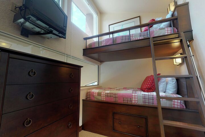 #401 - Loft Bedroom