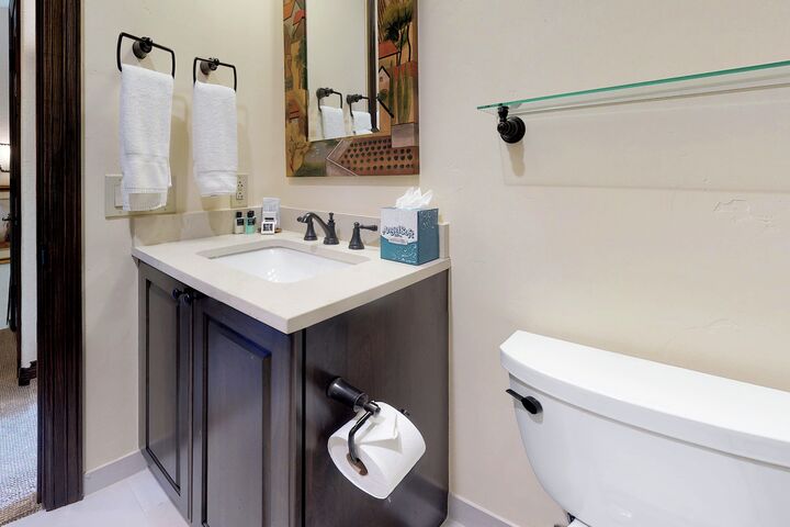 #401 - Bathroom