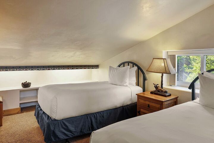 #503 - Bedroom