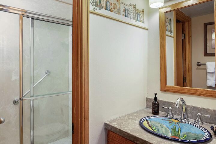 #503 - Bathroom