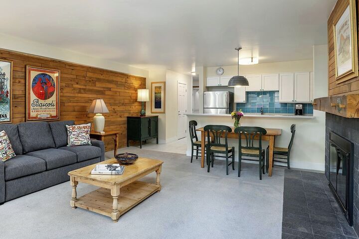 #311 - Living Area