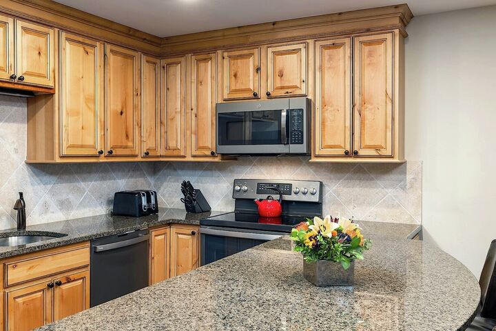 #317 - Kitchen