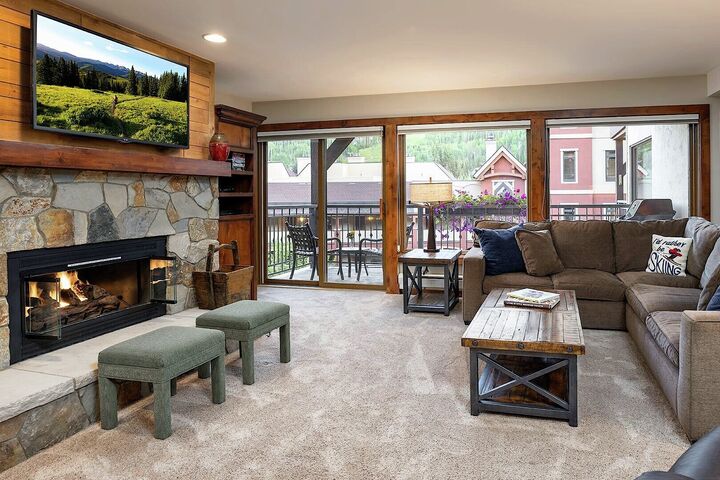 #317 - Living Area