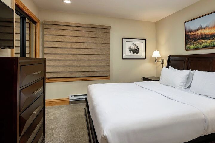 #220 - Bedroom