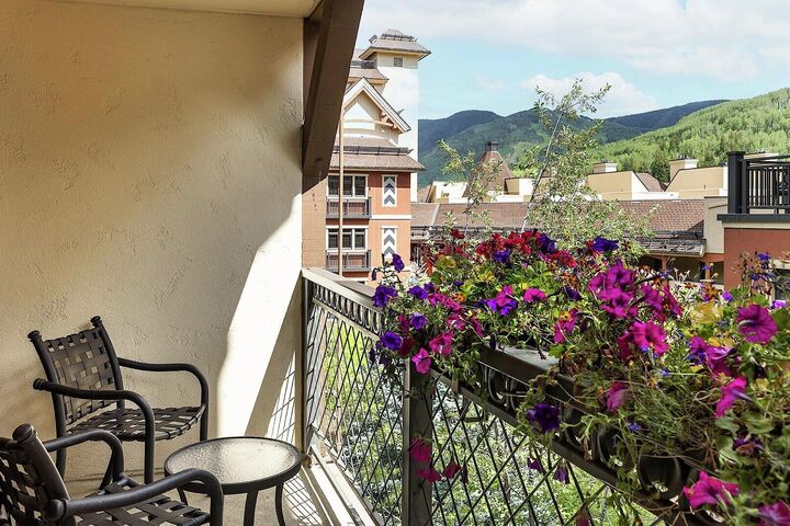 #321 - Balcony