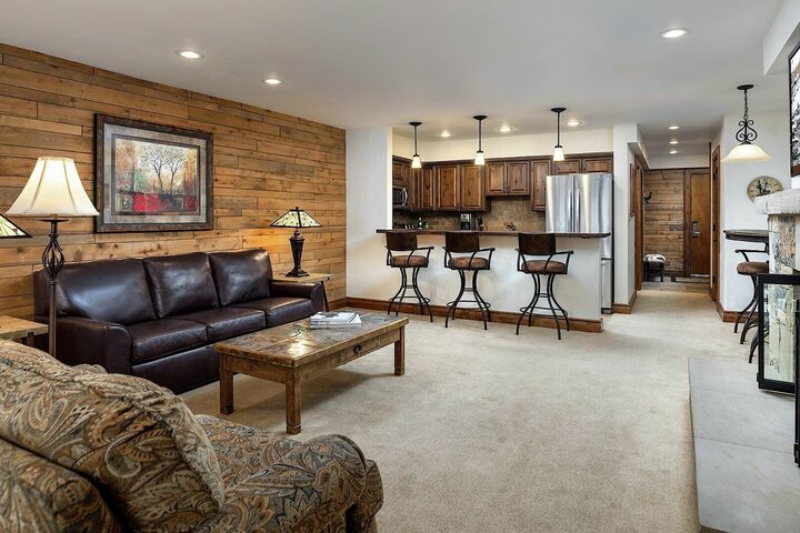 #321 - Living Area