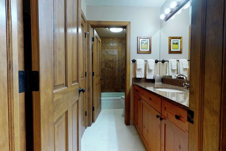 #217 - Bathroom
