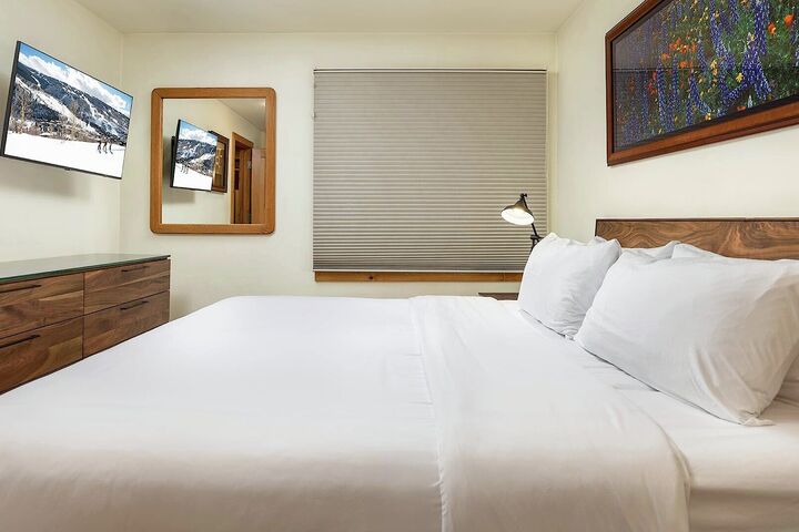 #212 - Master Bedroom
