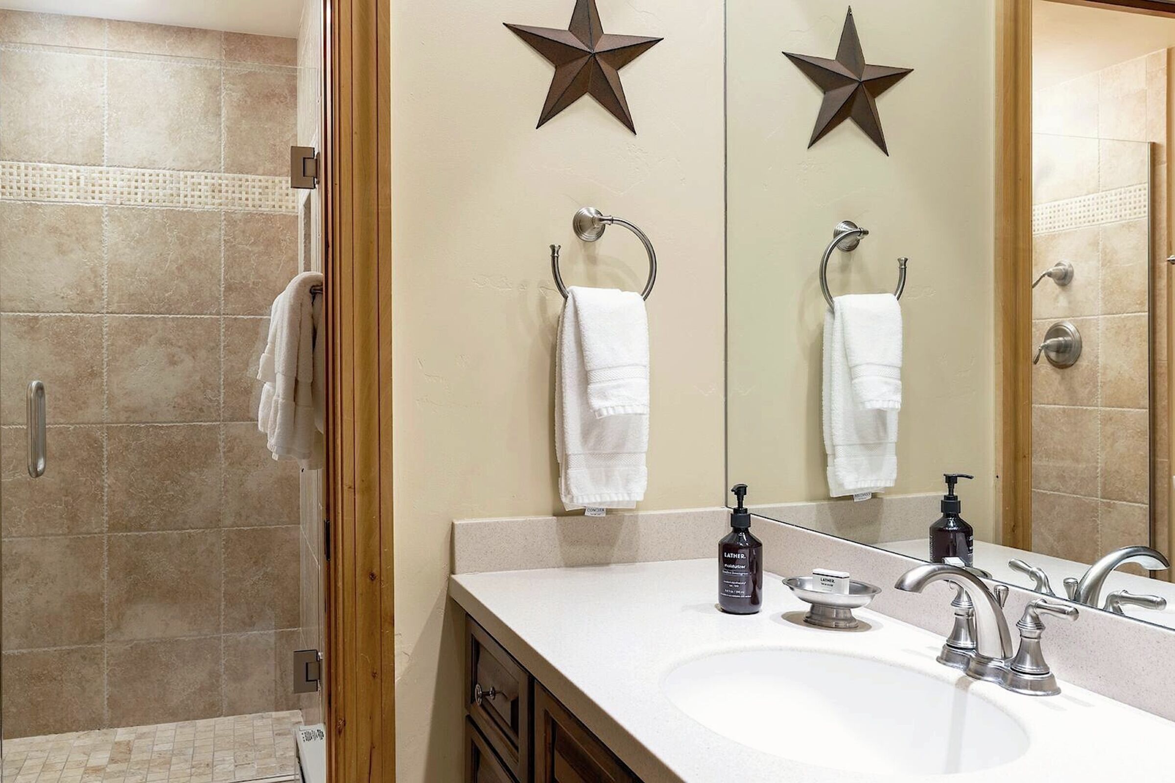 #312 - Bathroom