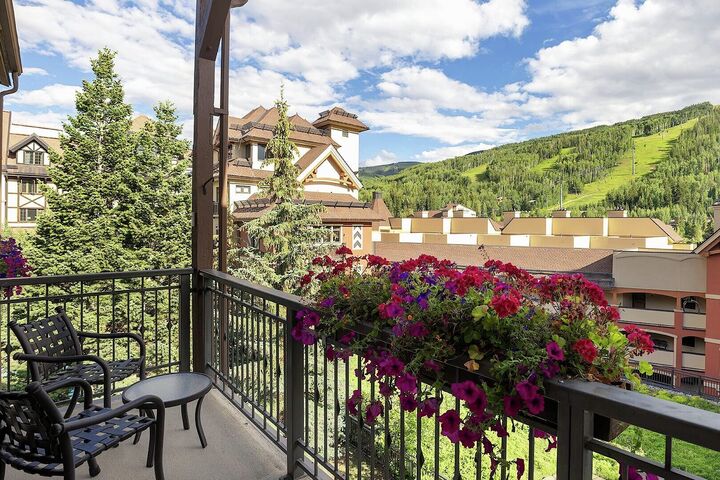 #417 - Balcony