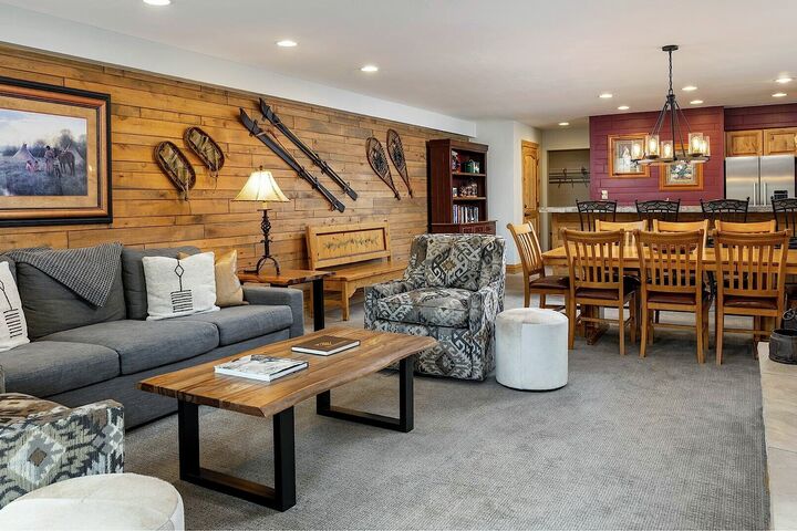 #306 - Living Area