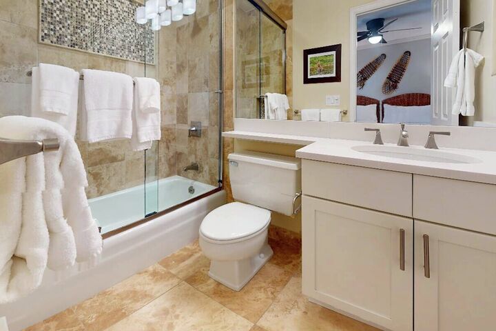#412 - Bathroom