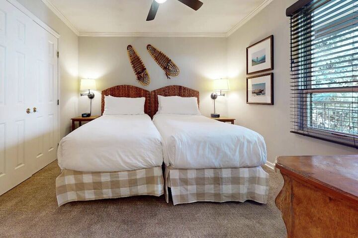 #412 - Bedroom
