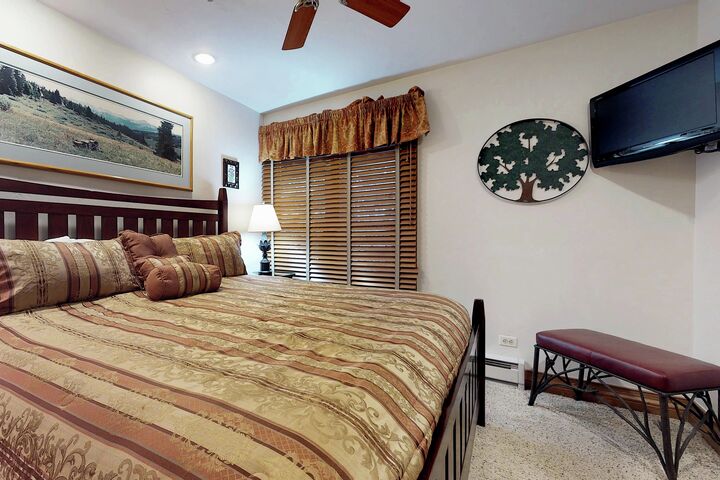 #318 - Master Bedroom