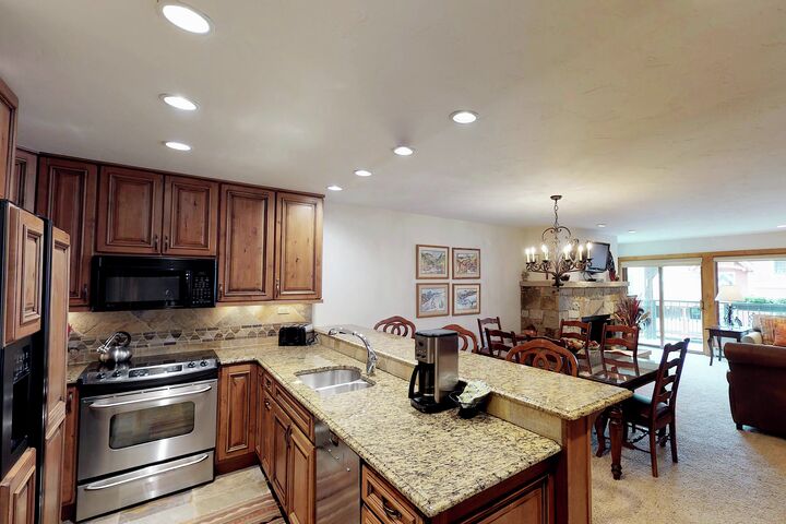 #318 - Living Area & Kitchen
