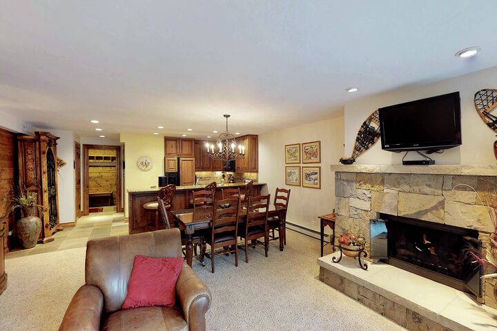 #318 - Living Area