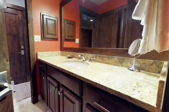 #421 - Bathroom