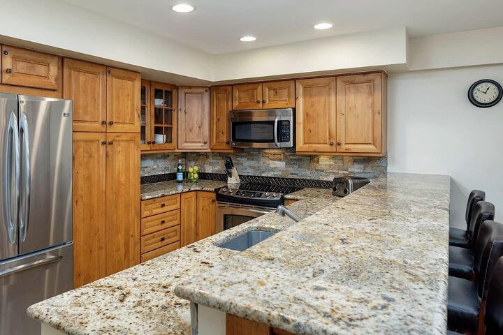 #418 - Kitchen