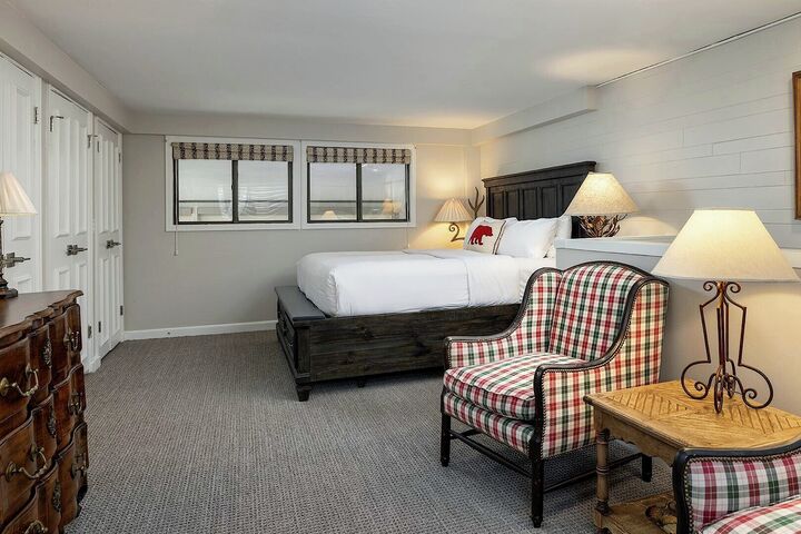 #410 - Master Bedroom