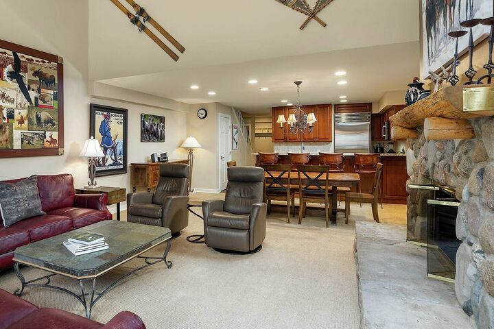 #416 - Living Area