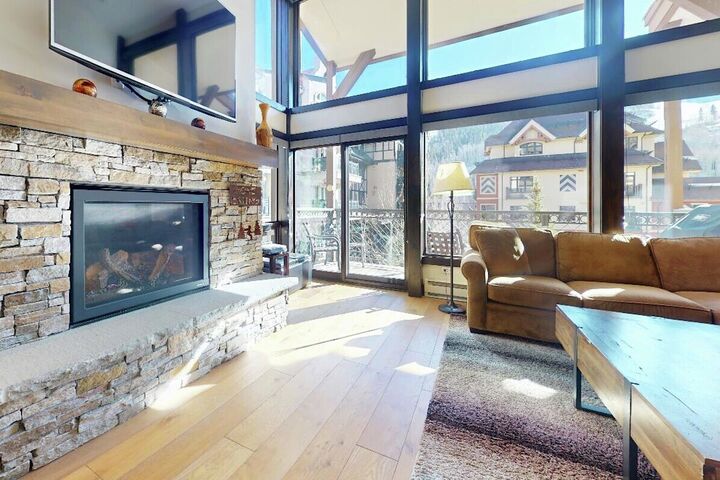 #402 - Living Area