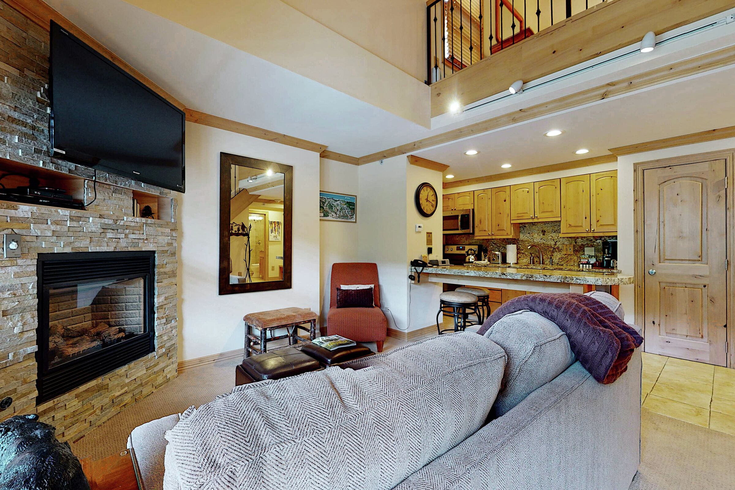 Living Room & Kitchen