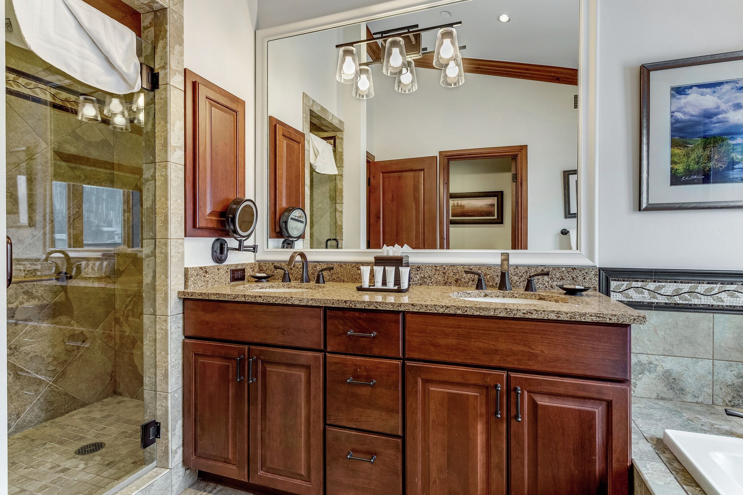 Master Ensuite Bathroom