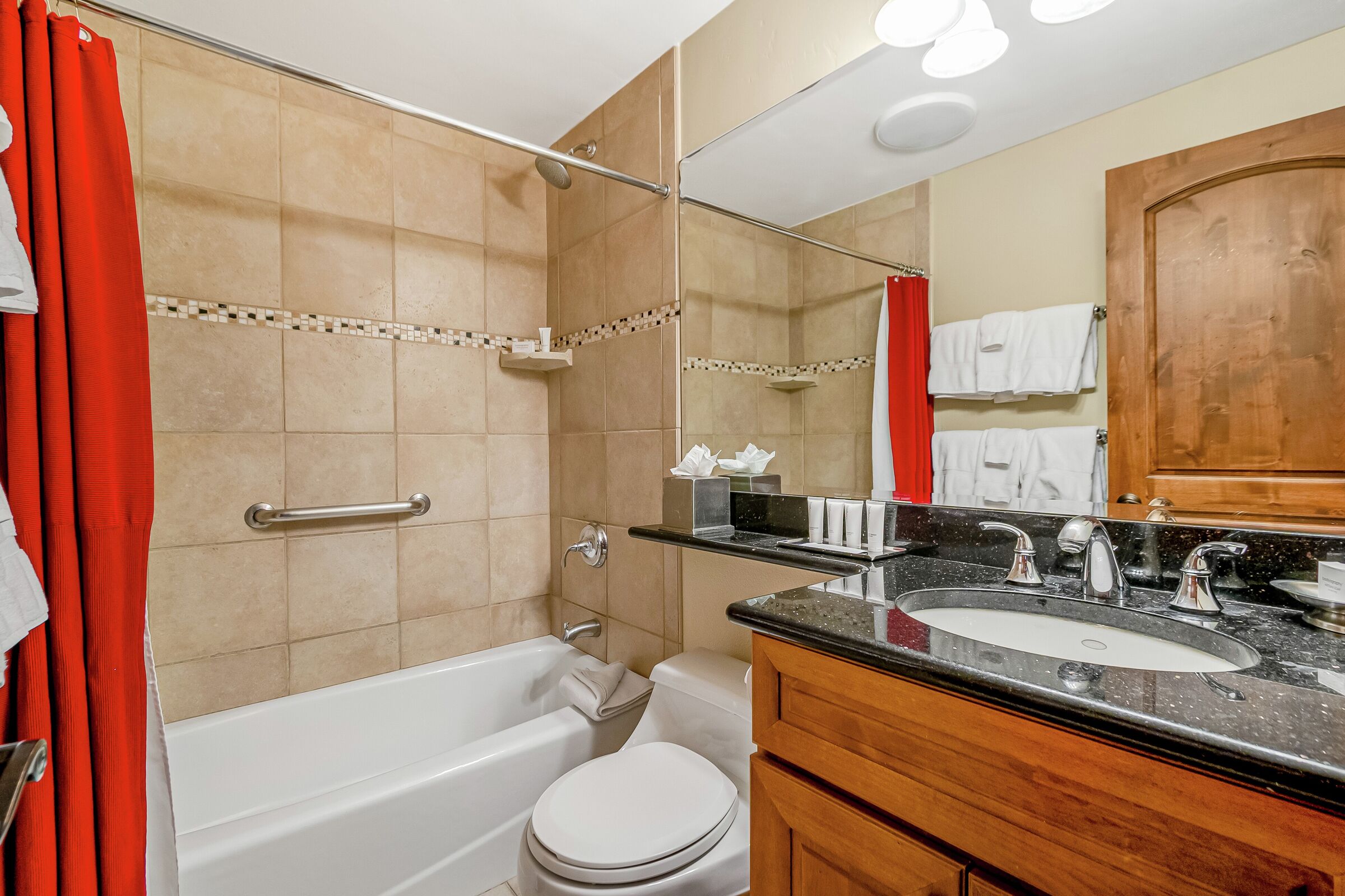 Master Ensuite Bathroom