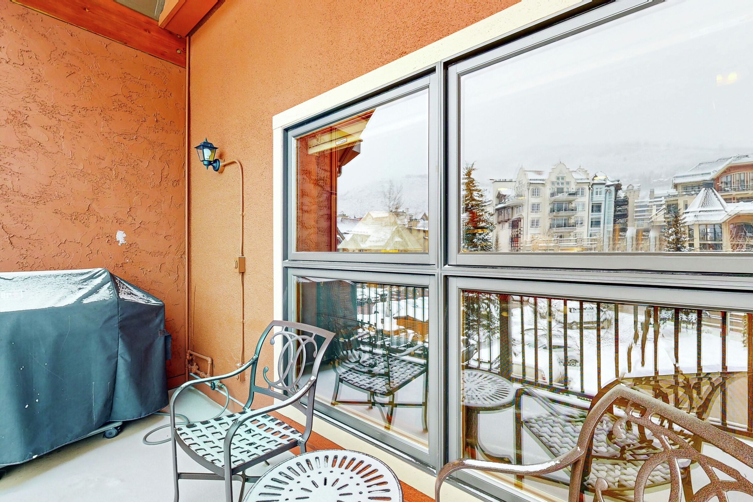 Balcony with BBQ